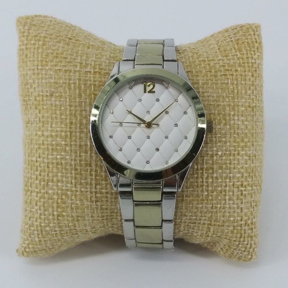 OPI Womens Wristwatch Watch Quilted Rhinestone Silver Tone Chunky